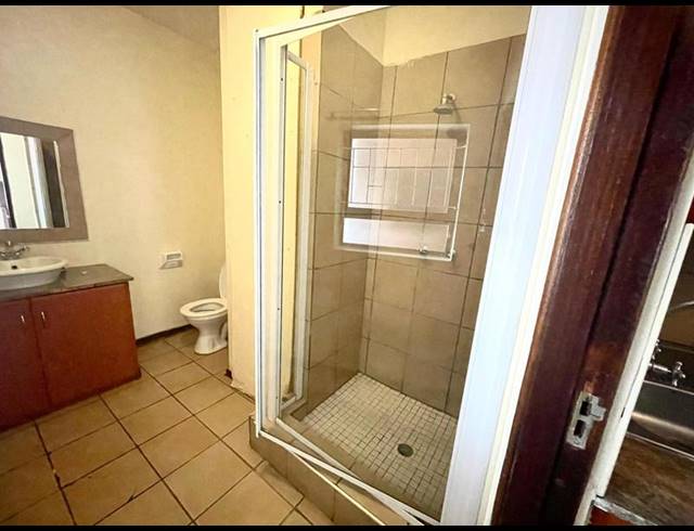 1 BEDROOM APARTMENT FOR SALE IN DASSIE RAND